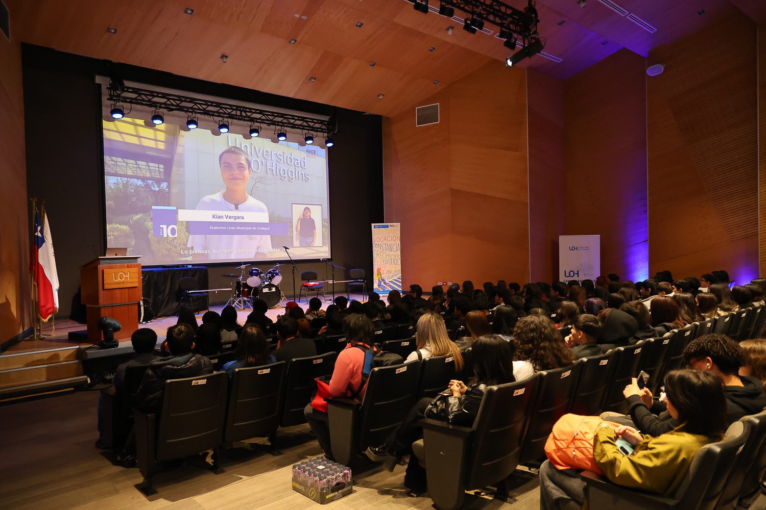Doble bienvenida: Formación Académica UOH reunió a cientas/os de estudiantes de cuarto medio que vivirán experiencia universitaria