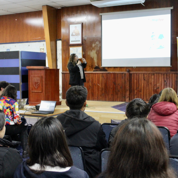 PACE UOH organizó charla para orientar a alumnos/as extranjeros/as junto al Servicio Jesuita a Migrantes