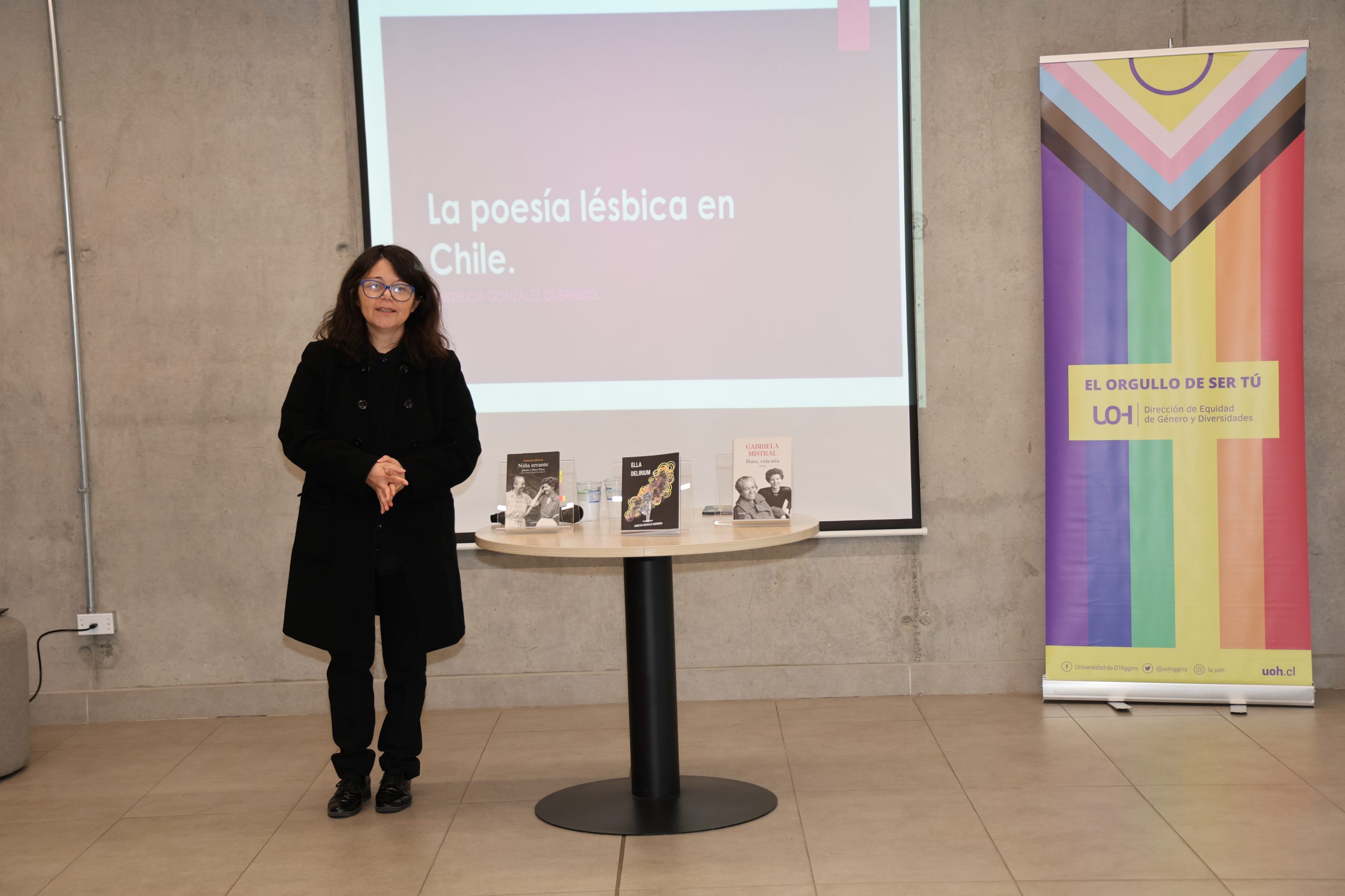 UOH promovió el diálogo sobre literatura y diversidad con jornada dedicada a la escritura lésbica