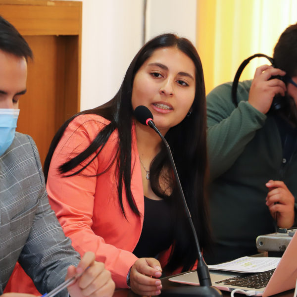 Estudiantes de Administración Pública presentaron propuesta de actualización al Reglamento de ayuda social y asistencial de Olivar