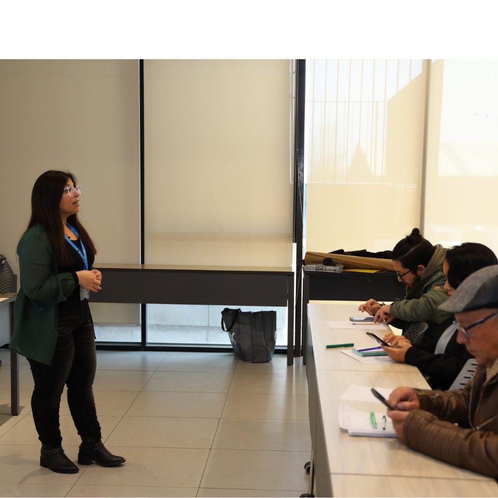UOH y JUNAEB desarrollan talleres para mejorar la atención usuaria con enfoque de género y comunicación efectiva