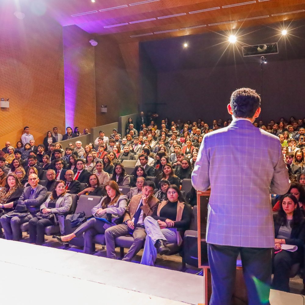 Estudiantes de Derecho UOH reciben el Ius Postulandi y dan un importante paso en su formación profesional