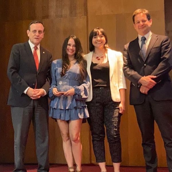 Investigadora Postdoctoral UOH recibe Premio a la Excelencia en Tesis Doctoral UC 2022