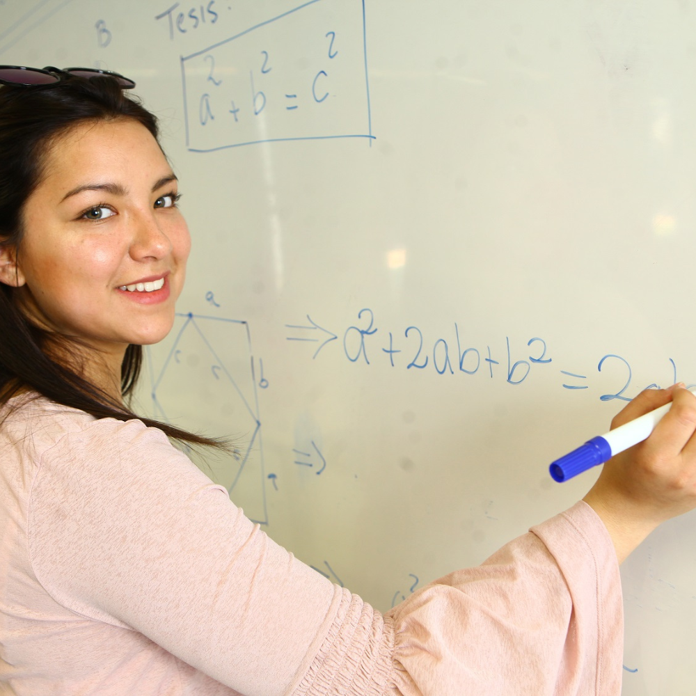 Pedagogía en Matemática UOH busca consolidar su acreditación con actividades para estudiantes, egresados/as y docentes