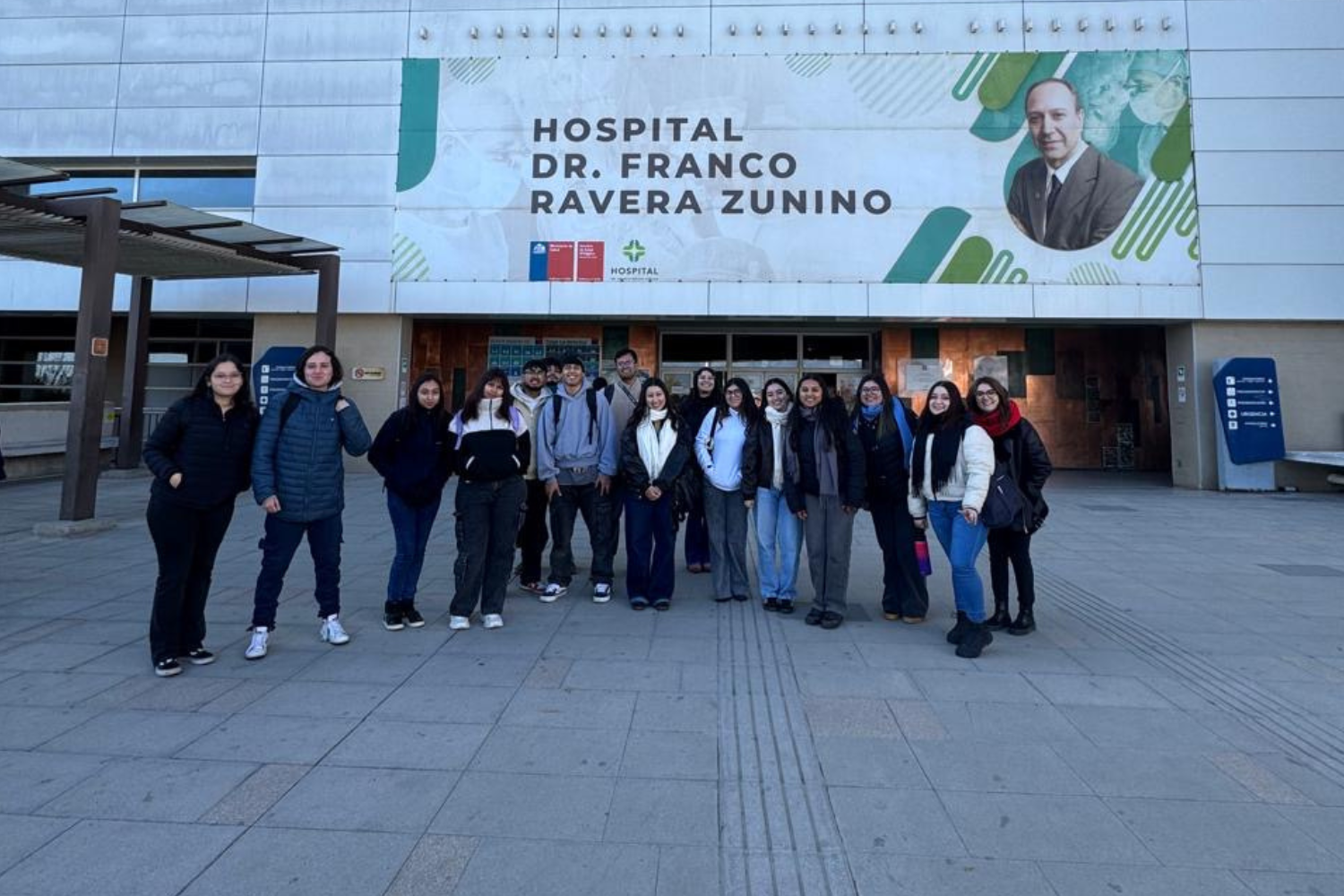 Estudiantes de Pedagogía en Educación Básica y Pedagogía en Ciencias Naturales llevaron experiencias científicas a feria del Aula Hospitalaria en Rancagua