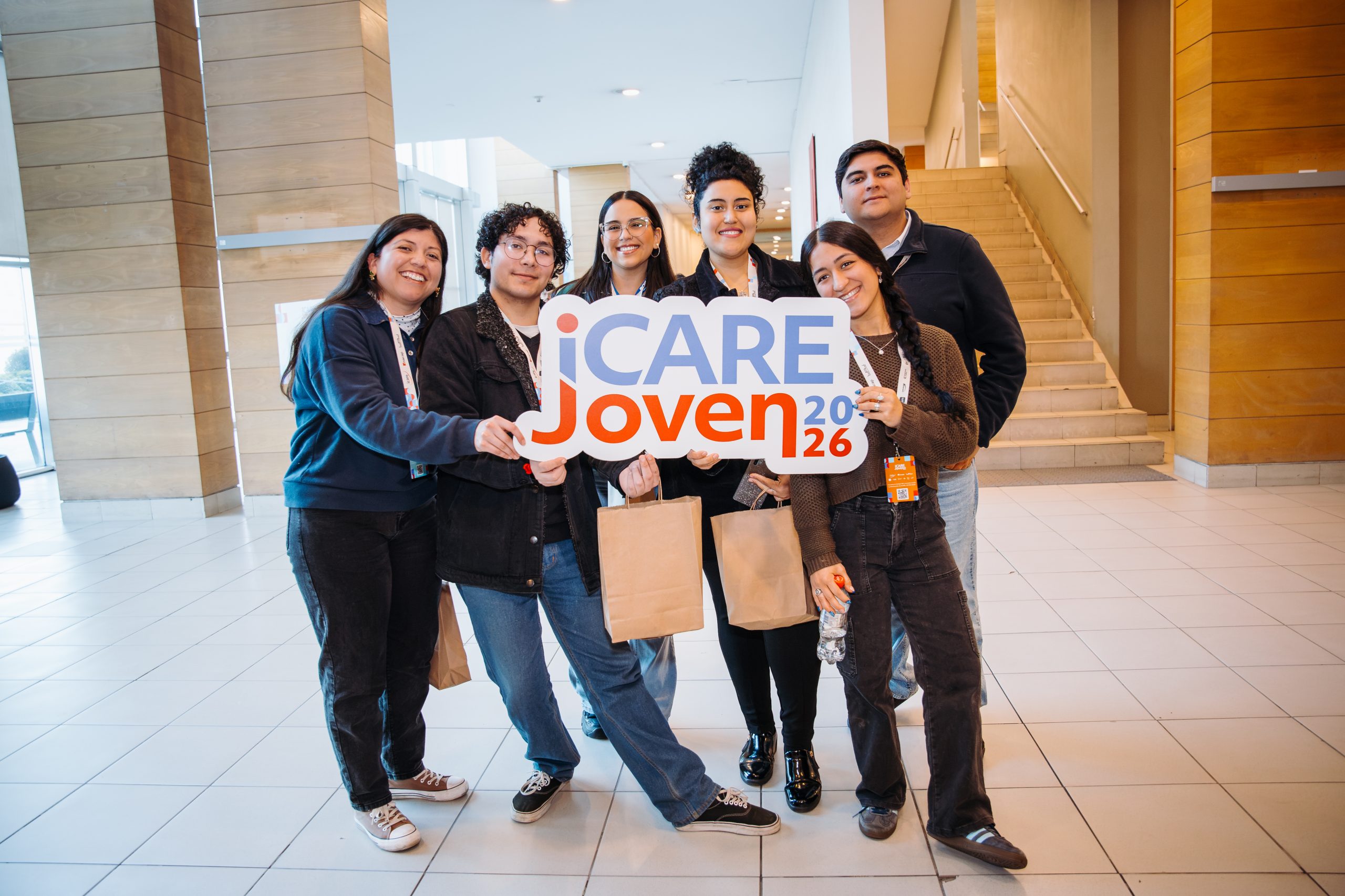 Estudiantes de la UOH participaron en Icare Joven 2026
