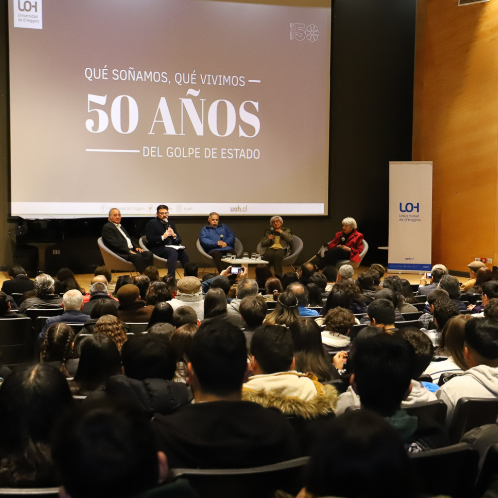 Memorias, relatos y testimonios conmemoraron la historia de Chile a 50 años del golpe de Estado