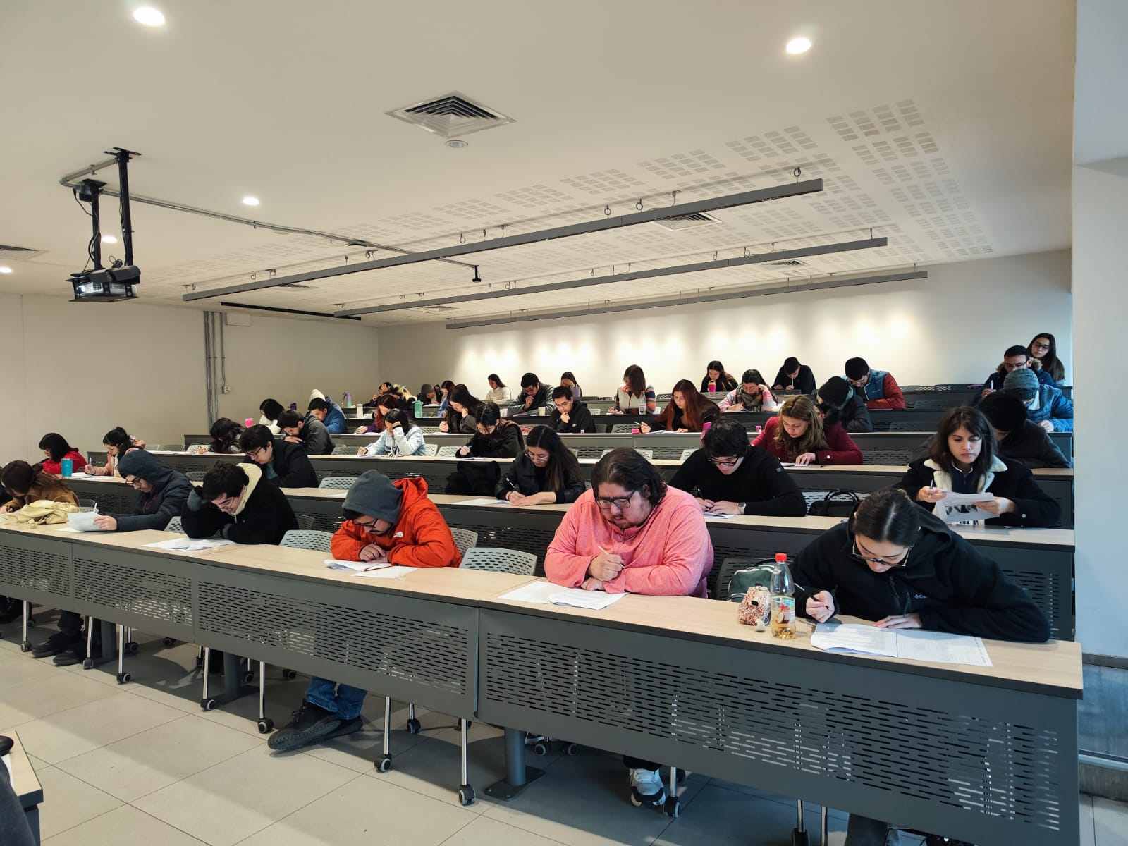 Más de 140 estudiantes de Medicina UOH participaron en ensayo Eunacom
