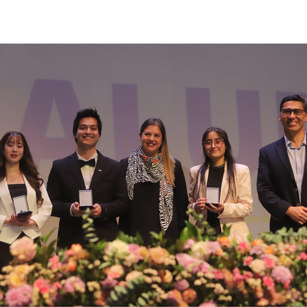 Un camino de vocación y esfuerzo: Escuela de Salud tituló a 88 profesionales comprometidas/os con el bienestar de las personas