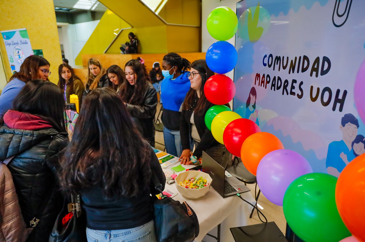 Intervención Mapadres: acompañamiento y apoyo a estudiantes con responsabilidades familiares