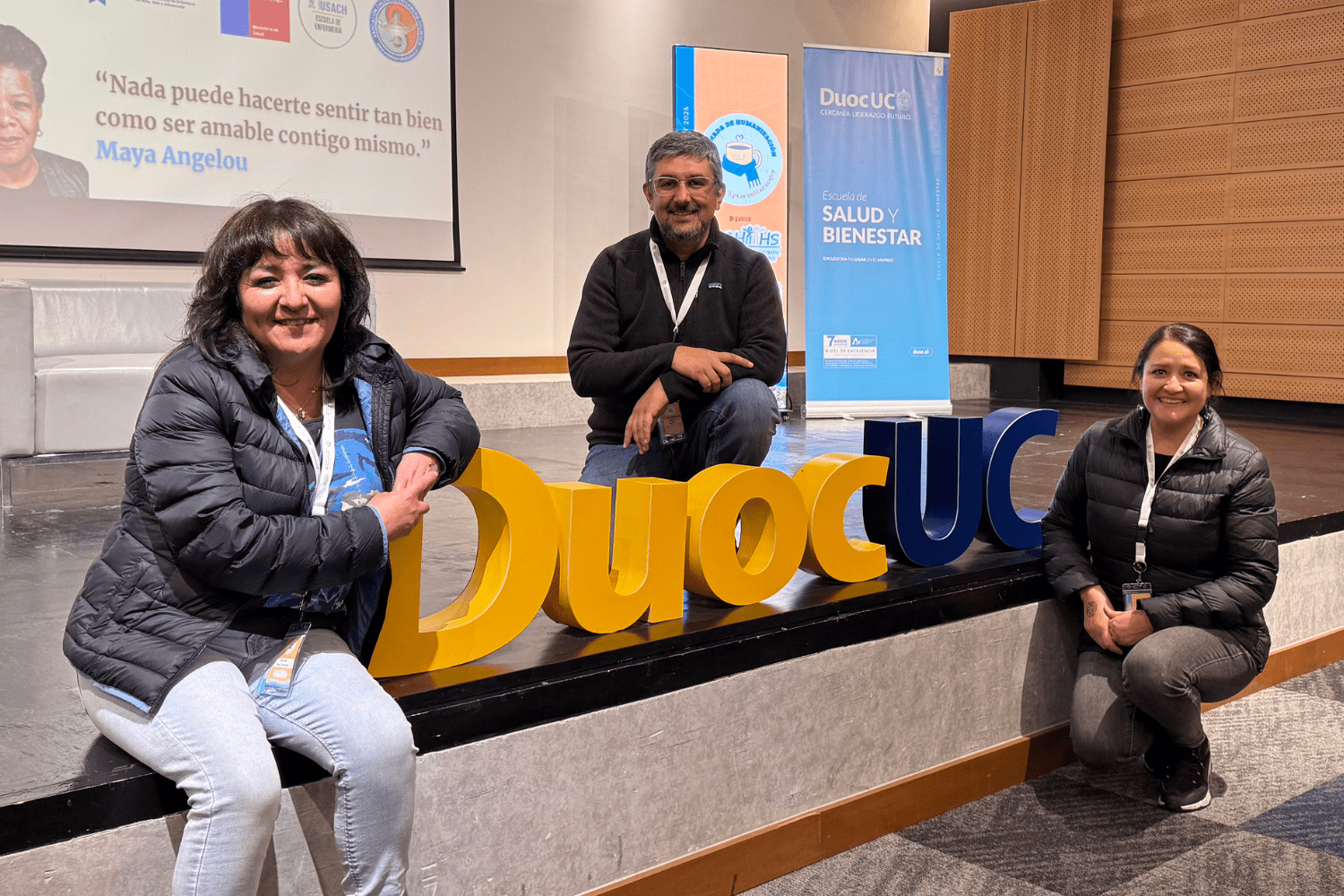 Centro de Enseñanza y Aprendizaje (CEA) de la Escuela de Salud UOH participa en la Jornada Nacional de Humanización SOCHIIHS en Puerto Montt