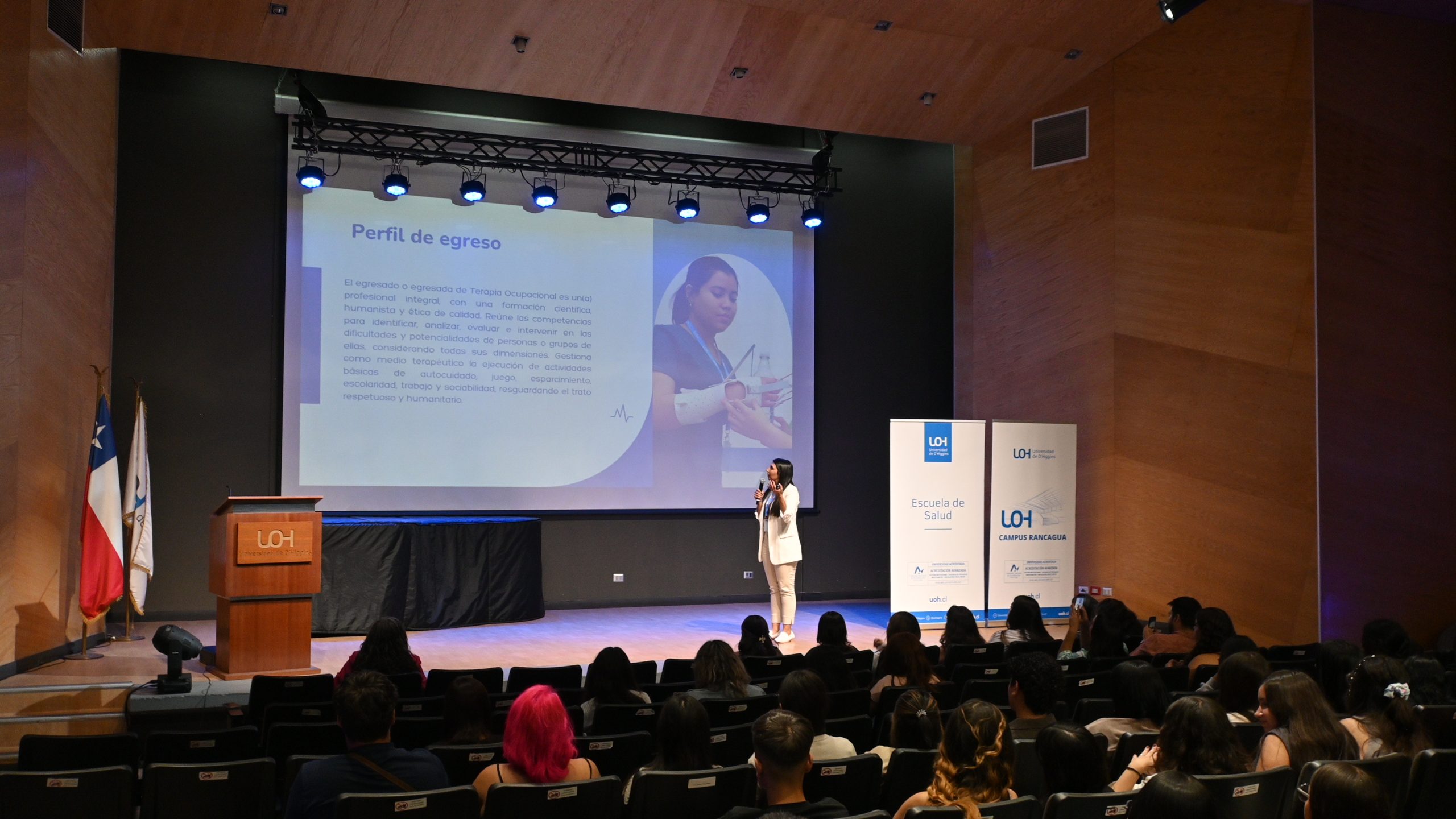 Escuela de Salud da la bienvenida a 538 estudiantes de primer año en el inicio de su vida universitaria