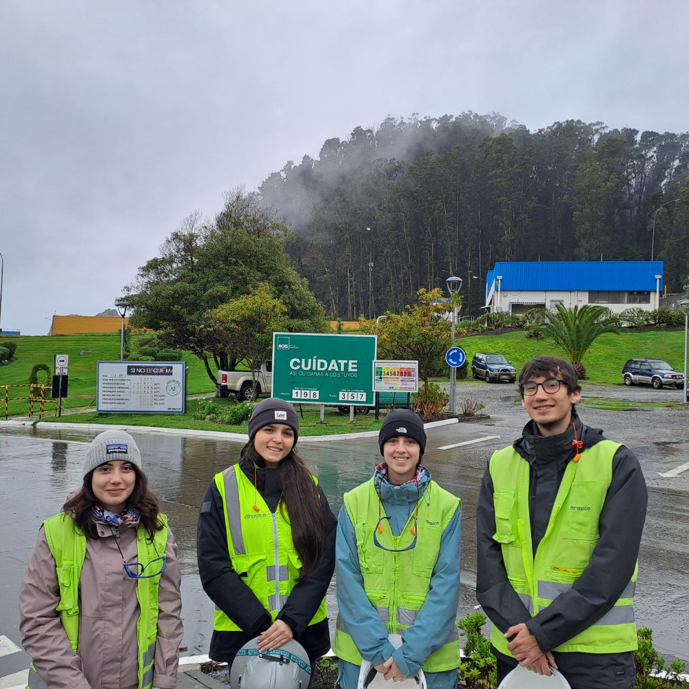 Estudiantes de Ingeniería Ambiental UOH visitan Santuario de la Naturaleza y Celulosa Arauco en la Región del Maule