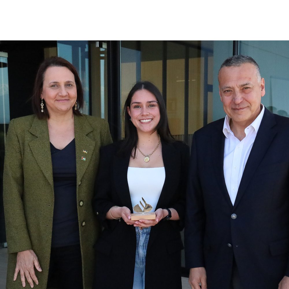 Oportunidades globales: estudiantes UOH realizarán intercambio en España al obtener Beca Santander Universidades