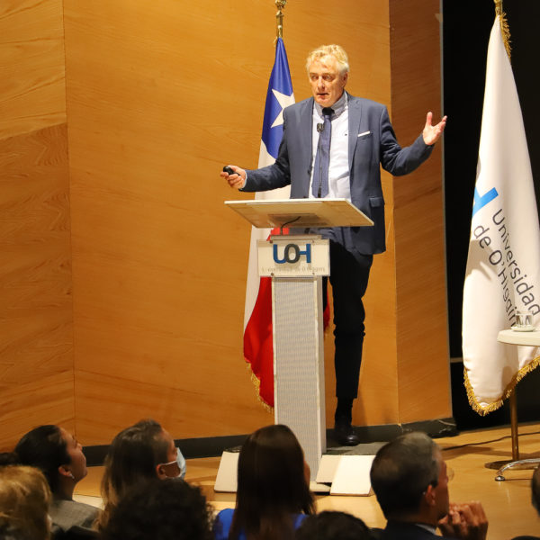 Cooperación científica Chile-Francia celebró su 30º aniversario