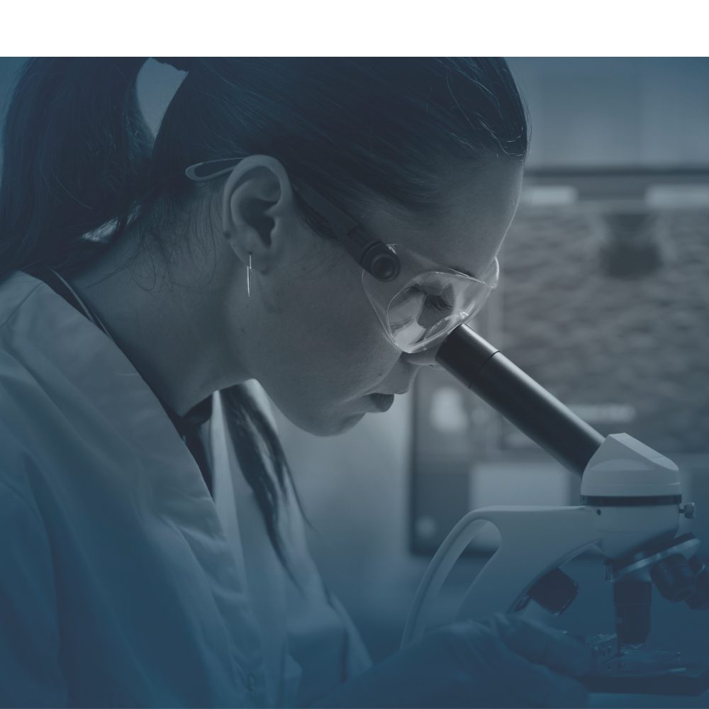 Se abren las postulaciones para el premio “For Women in Science 2025” en Chile