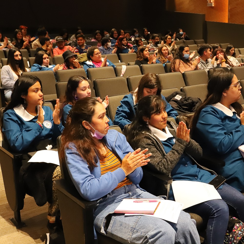 Carrera de Pedagogía en Educación Especial se adentró en la propuesta de “Estándares para la Formación Inicial y el Desempeño Docente”