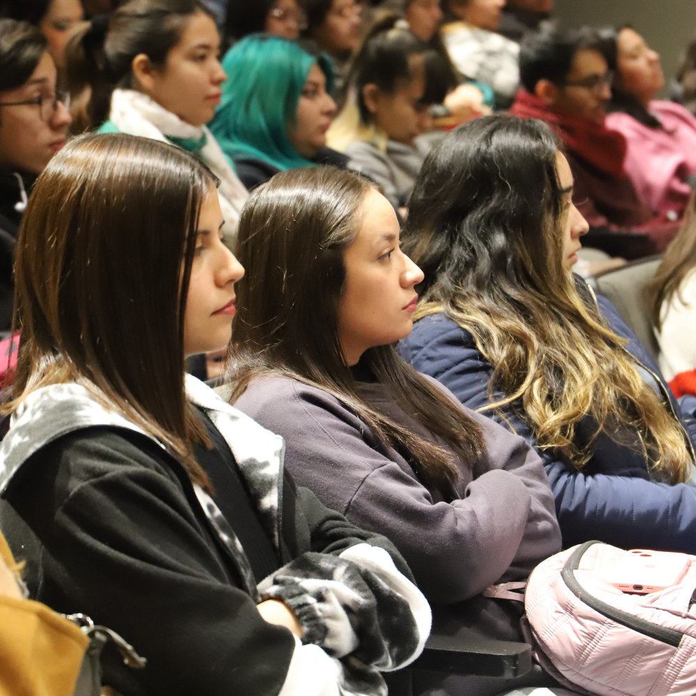Conversatorio ahondó sobre la educación intercultural y plurilingüe en la formación docente