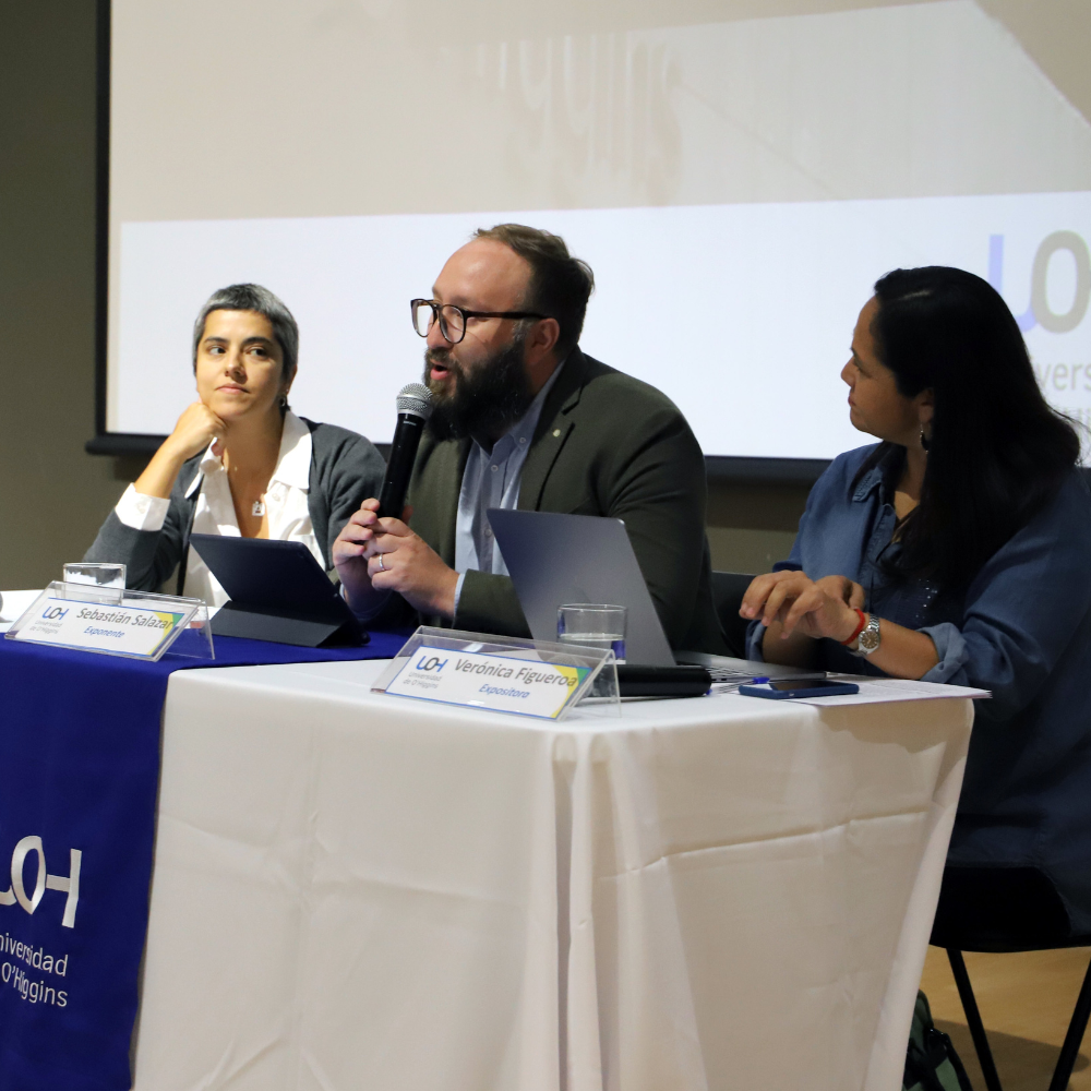Campaña “UOH Constitucional 2023” comenzó con conversatorio sobre próxima elección para el Consejo Constituyente