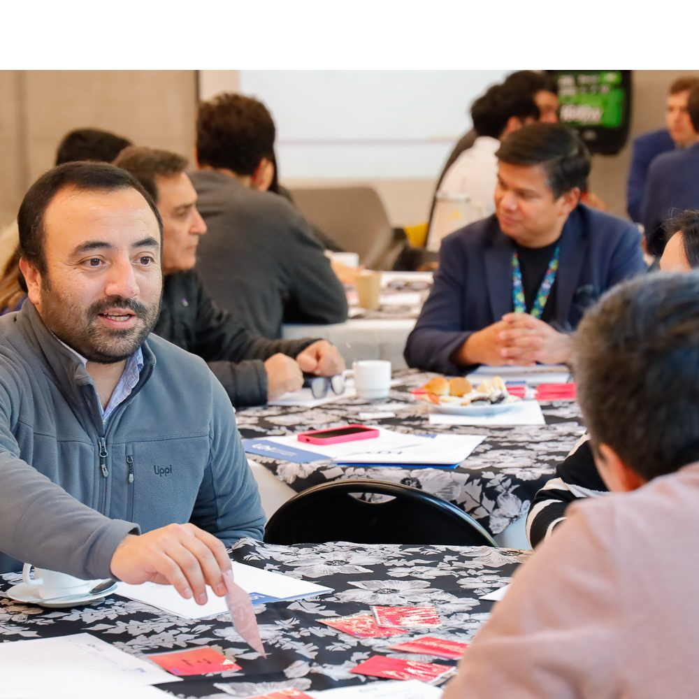 Escuela de Ingeniería refuerza vínculos con empresas y organismos regionales en el segundo encuentro de socios colaboradores