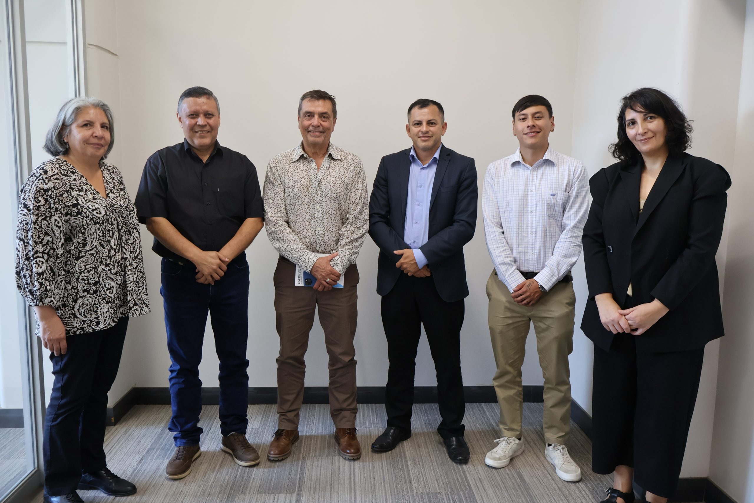 Delegación de la Universidad Católica de Asunción visitó la UOH para profundizar cooperación en investigación y postgrado