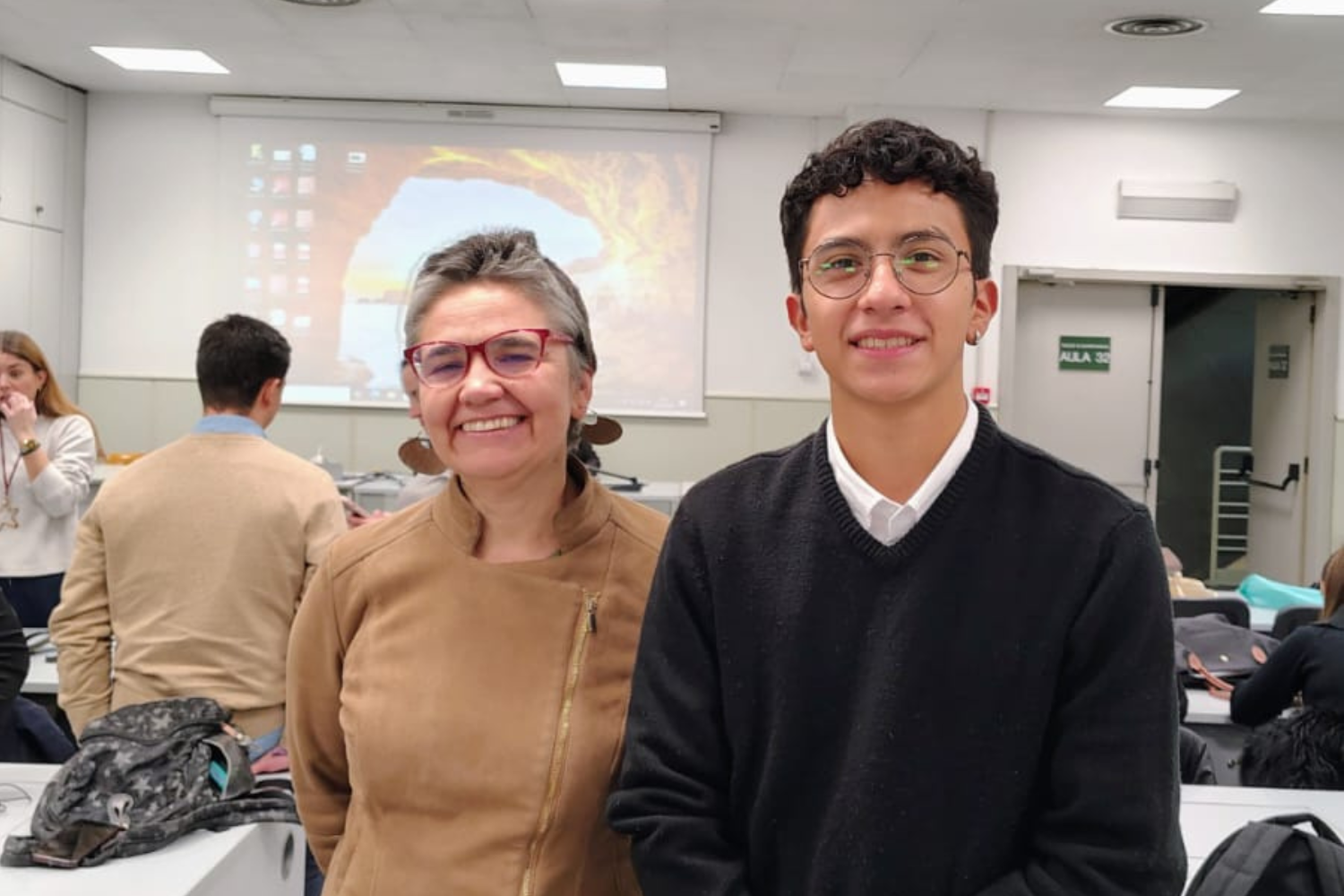UOH fortalece redes internacionales tras participación en Nápoles en el Programa Experiencia Global (XG)