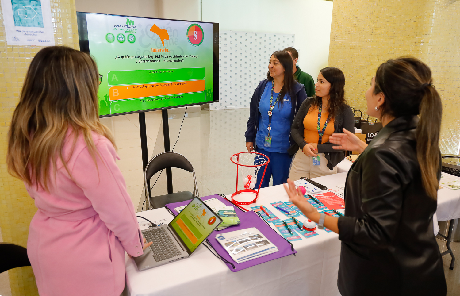 Construyendo cultura preventiva, ladrillo a ladrillo en la UOH