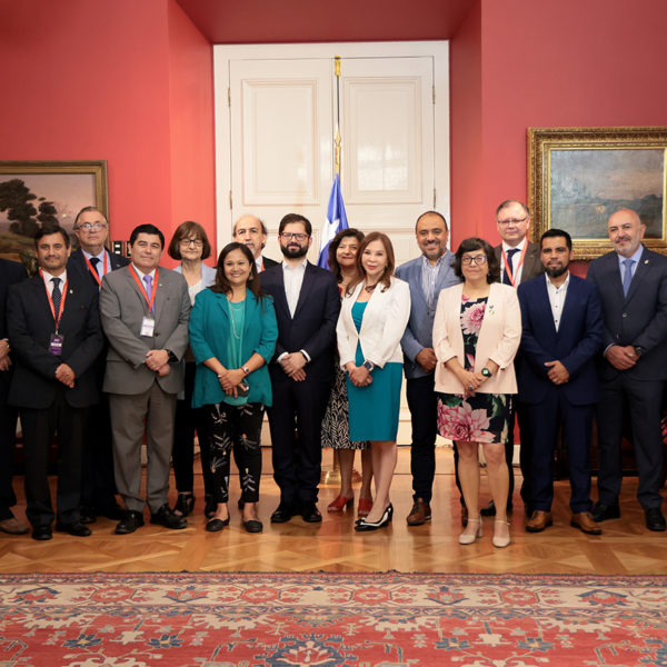 Rectores de las universidades estatales se reúnen con el presidente Boric y acuerdan agenda de trabajo conjunta