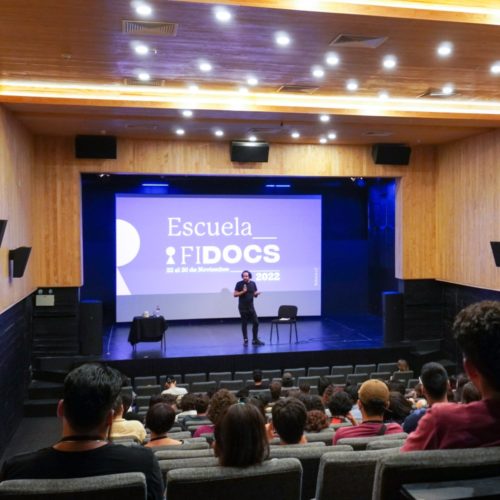 Estudiantes UOH participaron en la Escuela FIDOCS 2022