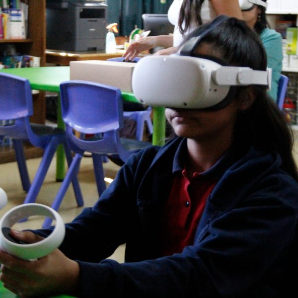 UOH promueve enseñanza virtual en la Escuela El Rincón de Mostazal