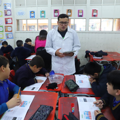 Estudiantes de Pedagogía en Ciencias Naturales conmemoraron el Día del Medio Ambiente junto a alumnos del Colegio Moisés Mussa