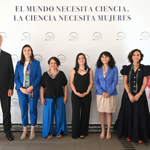 For Women in Science abre postulaciones para su edición 2023 en Chile