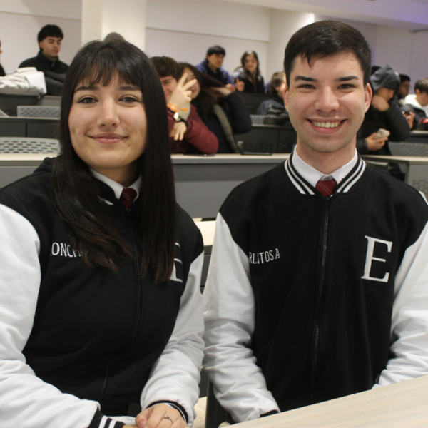 “Ver más sobre lo que me gusta”: Semana de la Escuela acercó a jóvenes de PACE UOH a descubrir su vocación