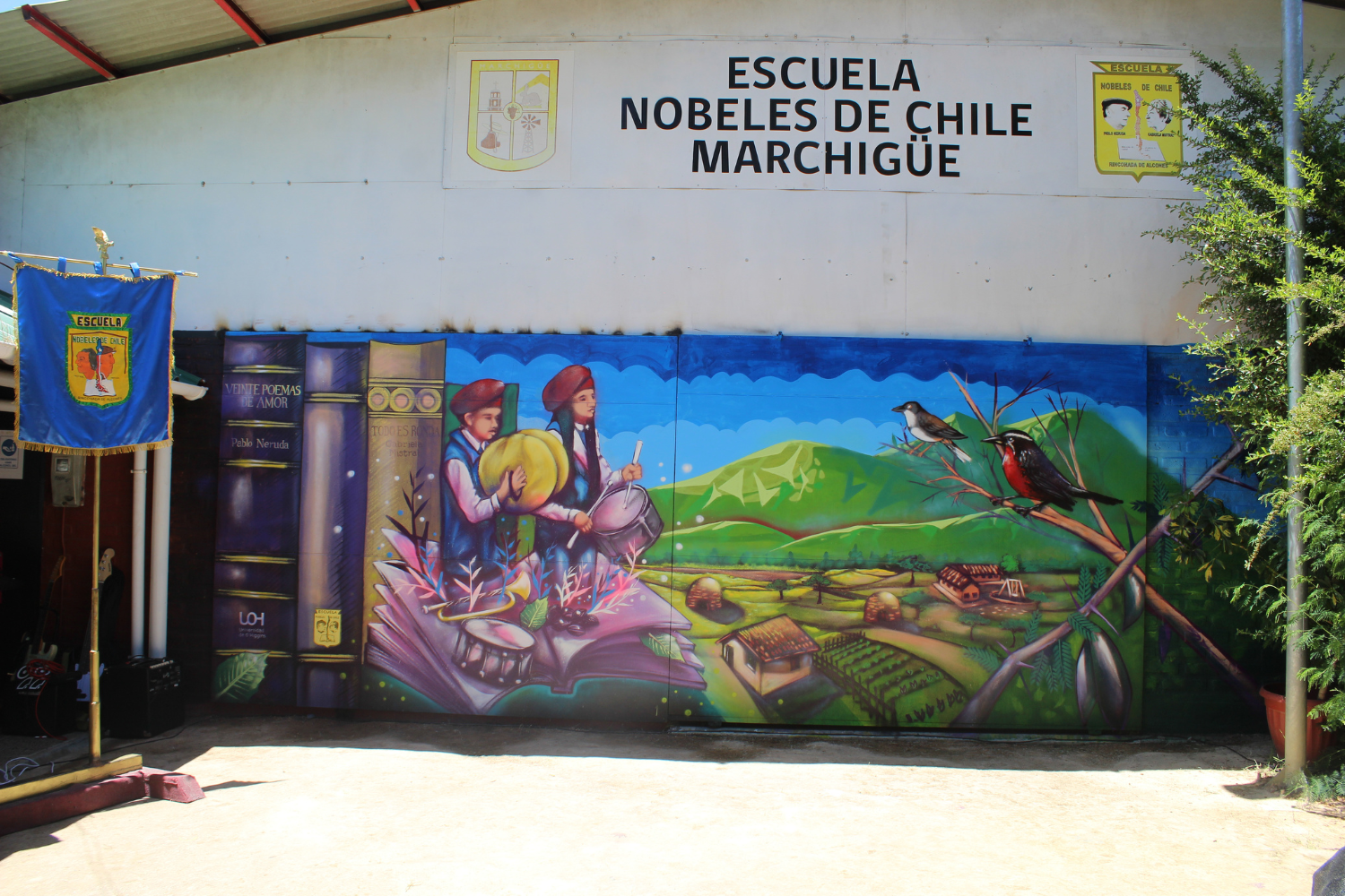 Mural en la Escuela Nobeles de Chile