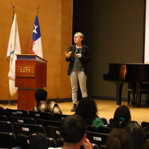 Carrera de Pedagogía en Lenguaje y Comunicación desarrolló segunda jornada de conversaciones en torno a la lengua y la literatura