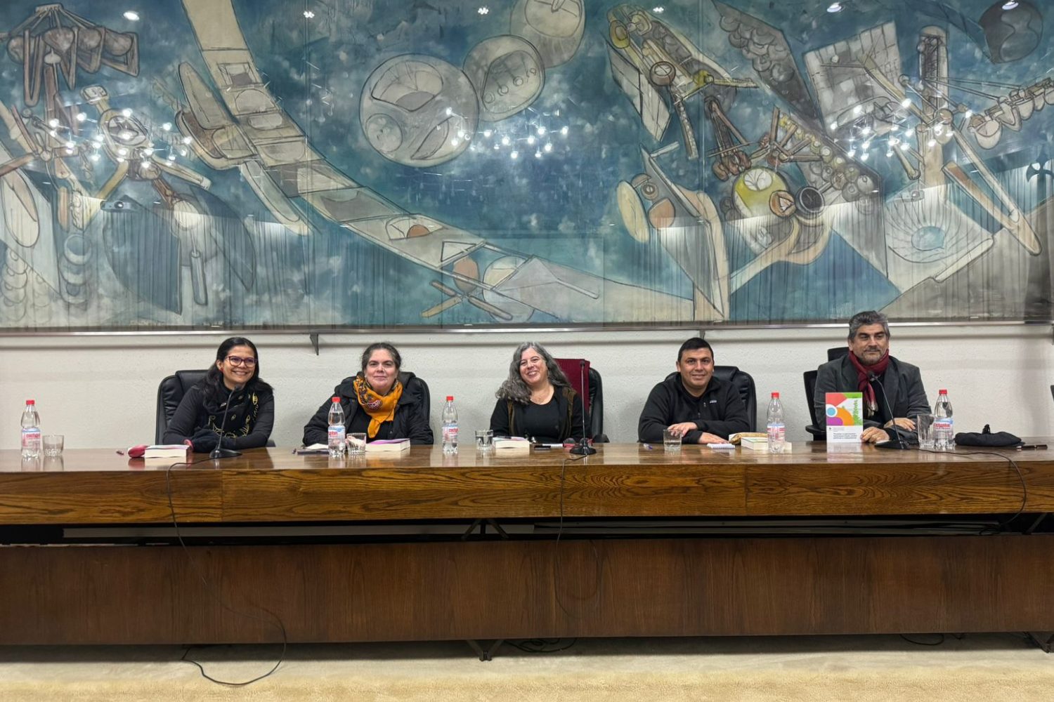 Juan Pino en lanzamiento de libro sobre terapias ocupacionales latinoamericanas
