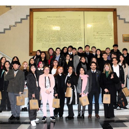 Estudiantes de Derecho UOH conocen el proceso legislativo en visita al Congreso Nacional