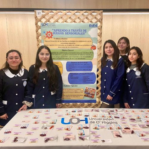 Estudiantes de Pedagogía en Educación Básica presentan proyectos de colaboración para instaurar en colegios y liceos de la región
