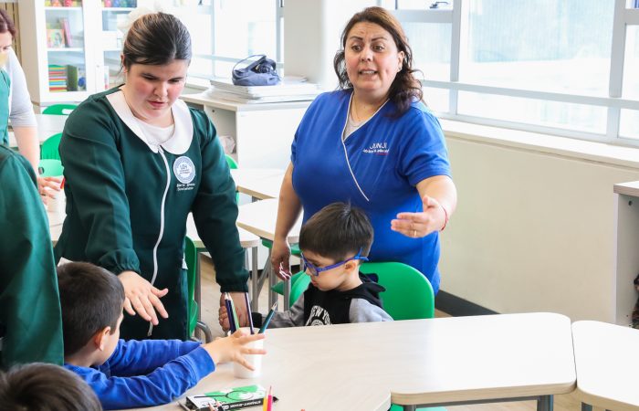 _actividad Pedagogía en Ciencias Naturales con apoyo de estudiantes monitores de la carrera y de Pedagogía en Educación Parvularia.-6