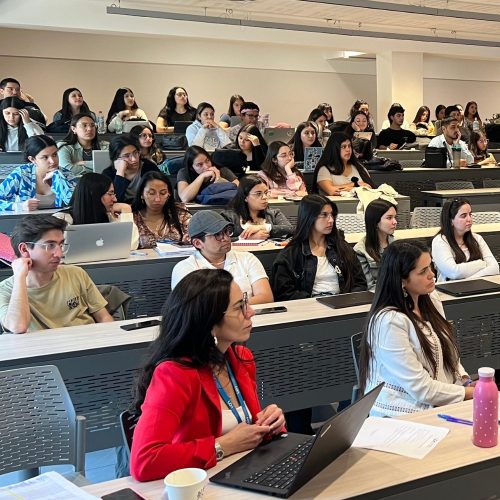 Estudiantes UOH destacan al rendir el Examen Nacional de Enfermería (ENENF)