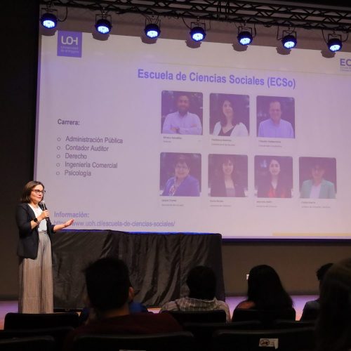 Estudiantes de primer año dan sus primeros pasos en la Escuela de Ciencias Sociales