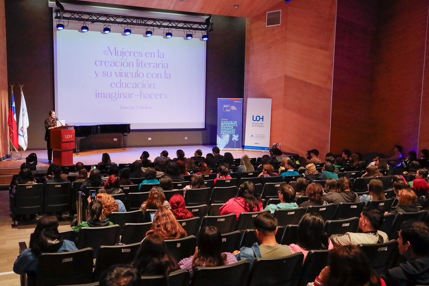 Charla Daniela Catrileo UOH
