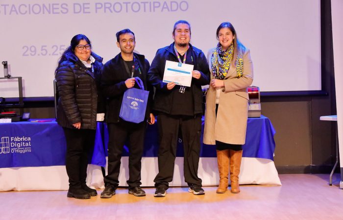 Entrega equipamiento y mobiliario -PROYECTO URO 2395 (7 de 17) Estaciones de prototipado 3D