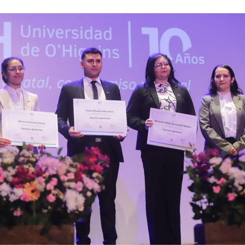 La Escuela de Ciencias Agroalimentarias, Animales y Ambientales suma nuevas/os profesionales para la región y el país