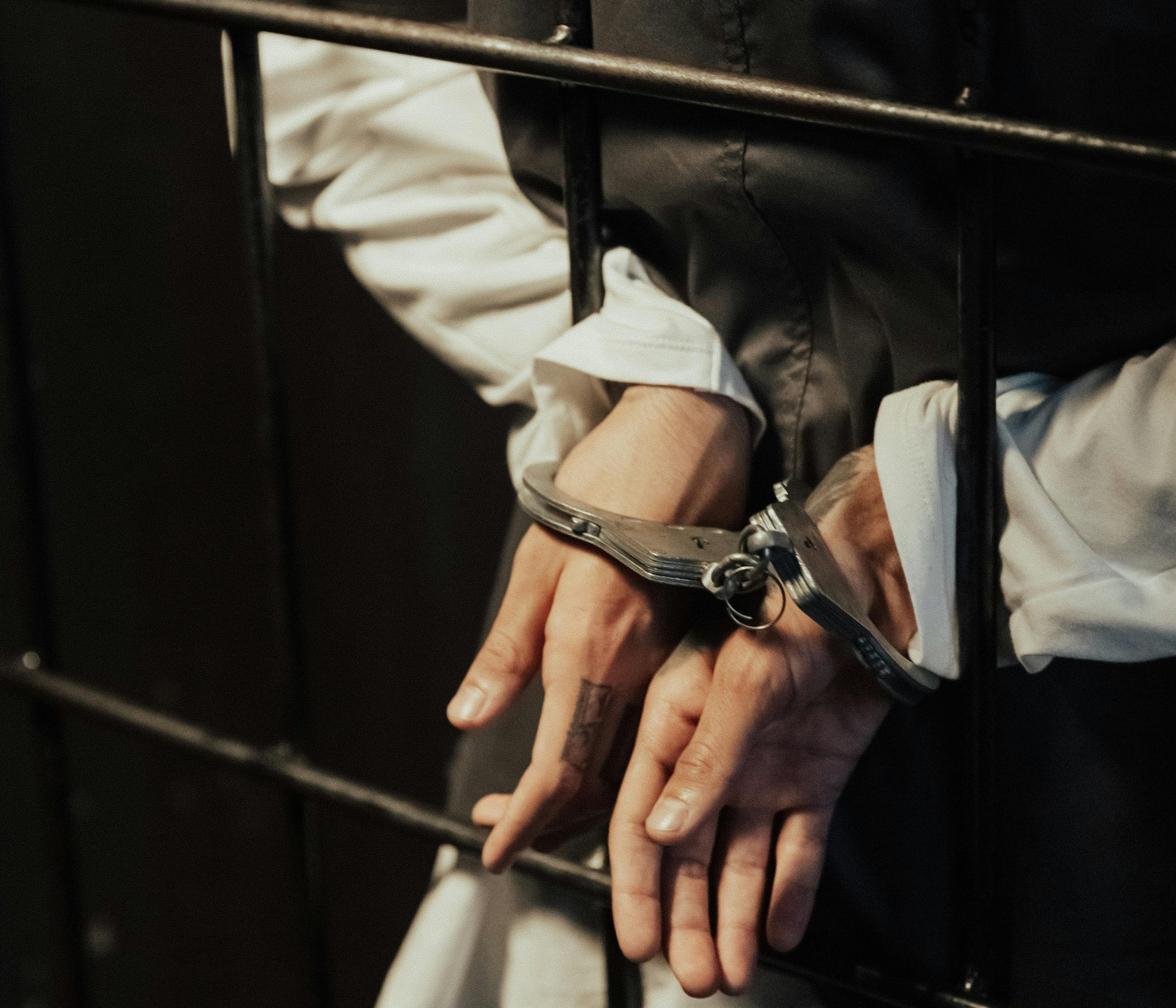 Cárceles saturadas y promesas vacías: el peligro de las propuestas populistas en campaña