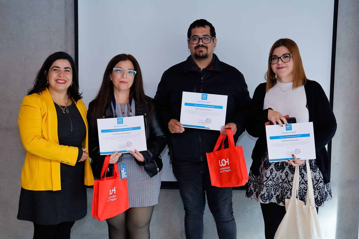 Primer Certamen de Poesía