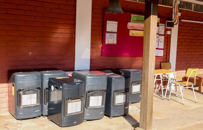 Fotos entrega estufas escuela San Fernando (3 de 5) Universidad de O’Higgins realiza donación de estufas a Escuela Gaspar Marín de San Fernando