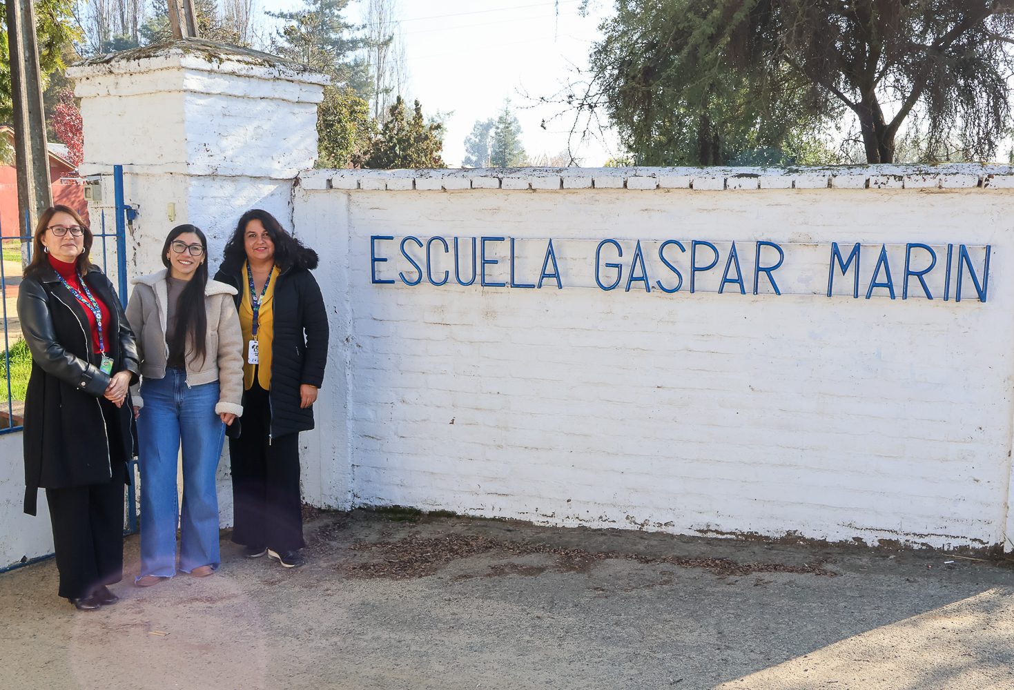 Universidad de O’Higgins realiza donación de estufas a Escuela Gaspar Marín de San Fernando