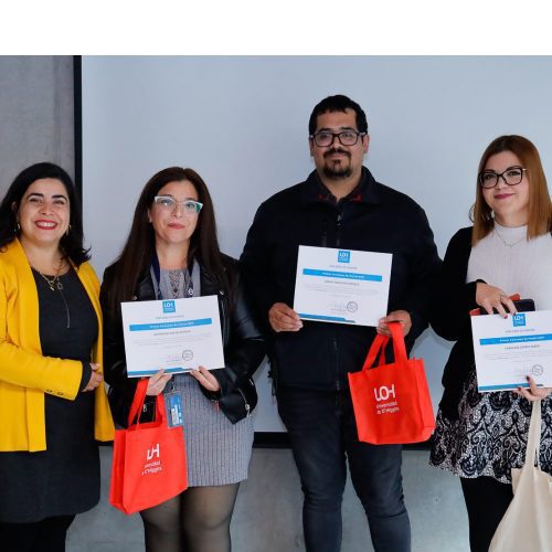 Cuando el arte florece desde adentro: funcionarias/os y docentes comparten su voz en certamen poético