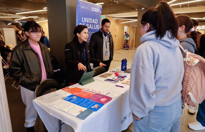 Stand de Salud preventiva (9 de 10) Unidad de Salud - UOH